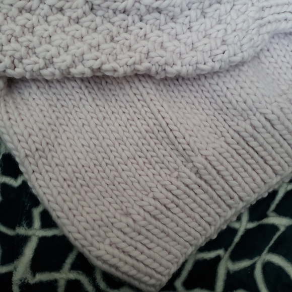 SOLD Mr. Mittens Jumper - Picture 7 of 8